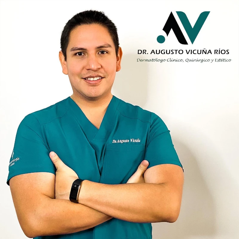 Dr. Augusto Vicuña Ríos dermatologo en Trujillo