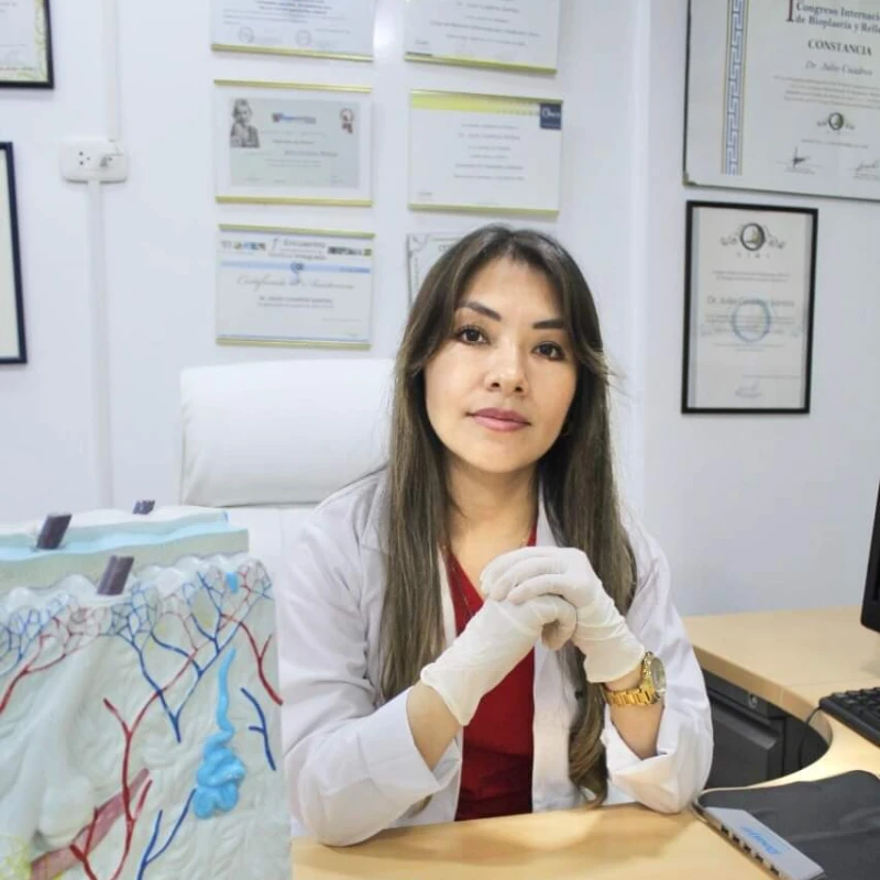 Dra. Erika Condori Castro dermatologa en Miraflores
